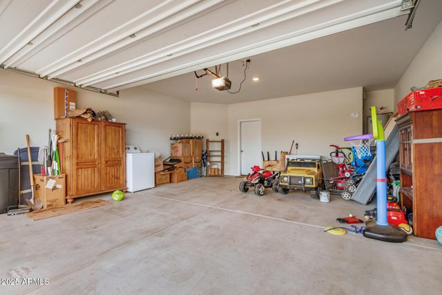 5227 E IRIDIUM Way, San Tan Valley, AZ 85143