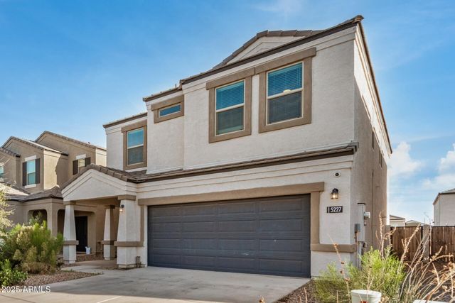 5227 E IRIDIUM Way, San Tan Valley, AZ 85143