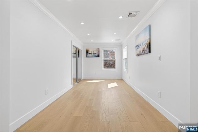 110 Central Avenue, Rochelle Park, NJ 07662
