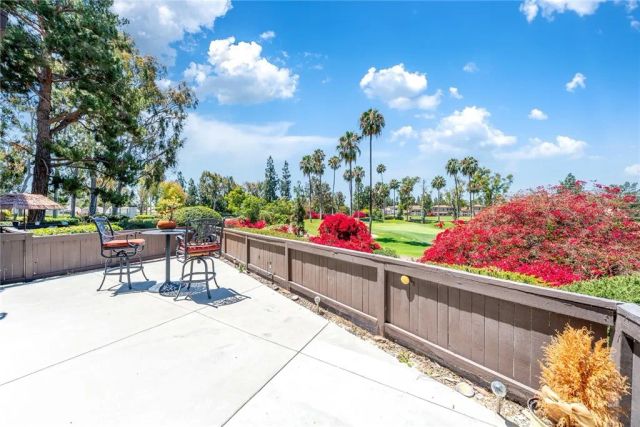 2960 Champion 904, Tustin, CA 92782