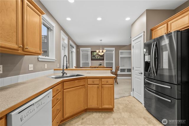 1439 Cottonwood Avenue, Fircrest, WA 98466