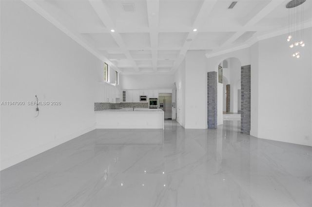 15040 SW 16th St, Davie, FL 33326