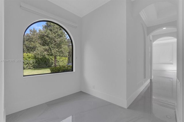 15040 SW 16th St, Davie, FL 33326