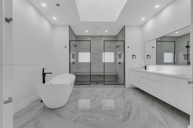 15040 SW 16th St, Davie, FL 33326