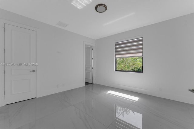 15040 SW 16th St, Davie, FL 33326