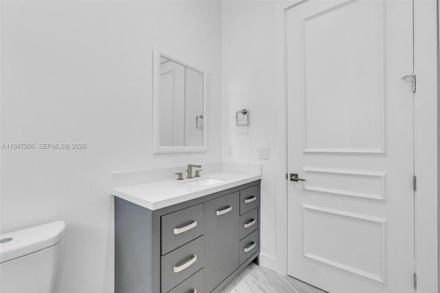 15040 SW 16th St, Davie, FL 33326