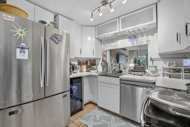 153 W Hemingway Circle W, Margate, FL 33063
