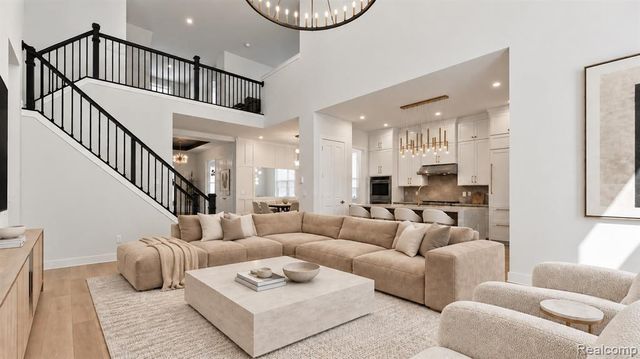 7679 Larchwood Drive, West Bloomfield, MI 48322