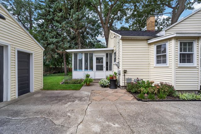 1629 Montague Avenue, Muskegon, MI 49441