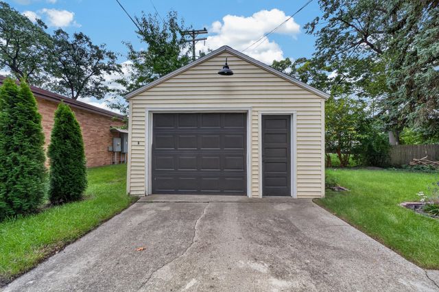 1629 Montague Avenue, Muskegon, MI 49441