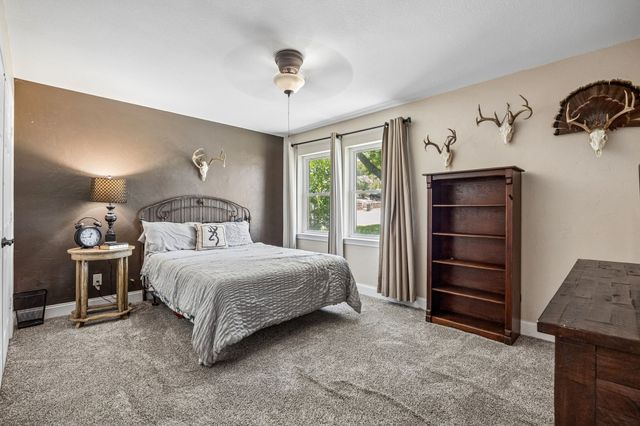 2301 Hill N Dale Drive, Irving, TX 75038