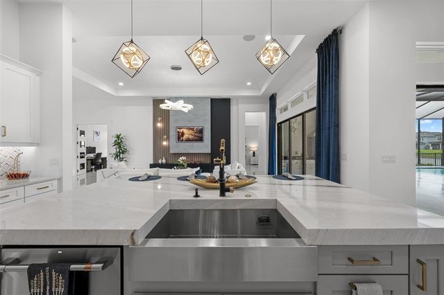 34135 TOMPION WAY, Wesley Chapel, FL 33543