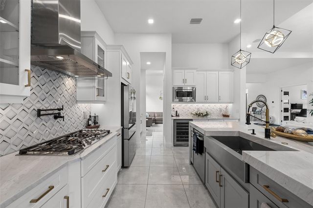 34135 TOMPION WAY, Wesley Chapel, FL 33543