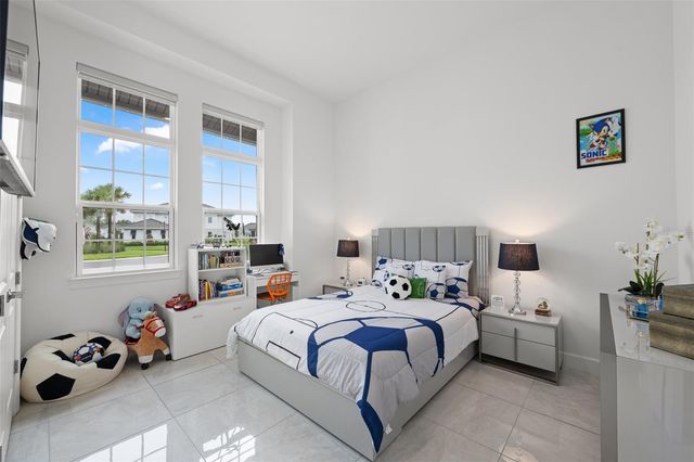 34135 TOMPION WAY, Wesley Chapel, FL 33543