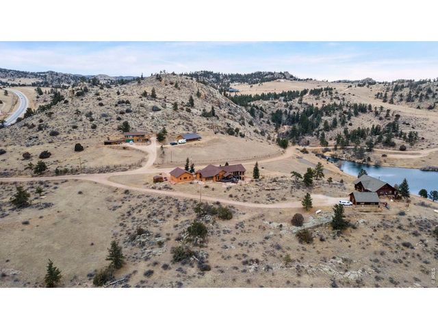 90 Mount Axtell Dr, Livermore, CO 80536