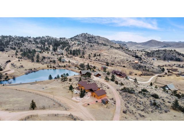 90 Mount Axtell Dr, Livermore, CO 80536