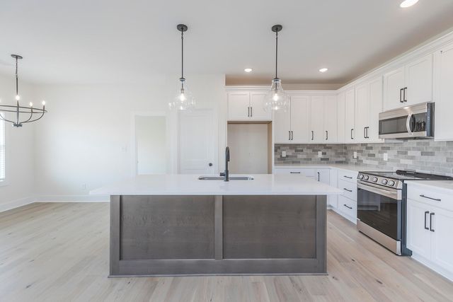 405 West Point Court, Richmond, KY 40475