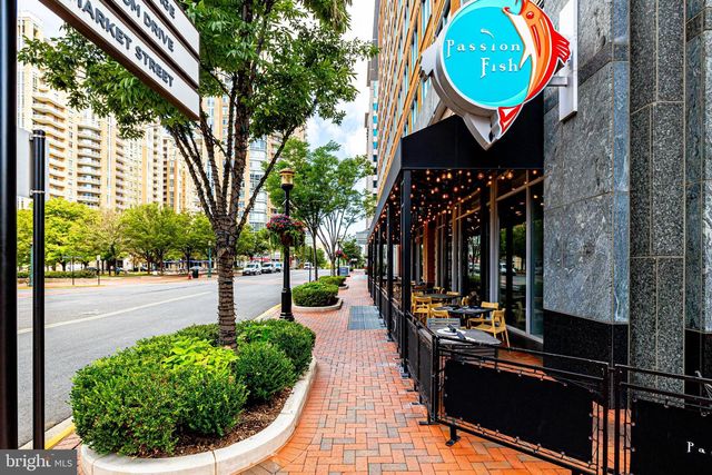 1309 SUNDIAL DR, Reston, VA 20194