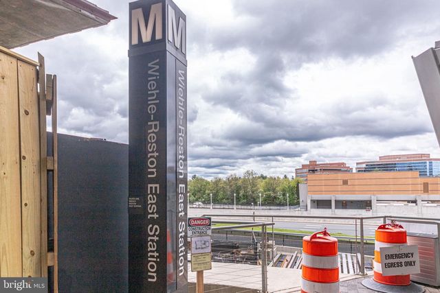 1309 SUNDIAL DR, Reston, VA 20194