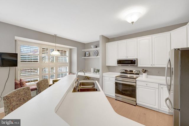 1309 SUNDIAL DR, Reston, VA 20194