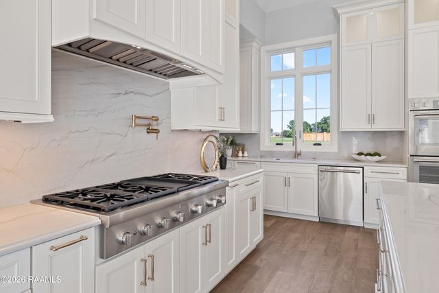 103 Arago Court, Lafayette, LA 70508