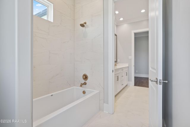 103 Arago Court, Lafayette, LA 70508