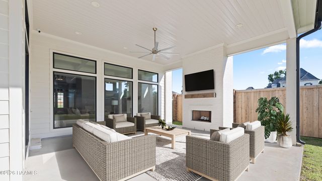 103 Arago Court, Lafayette, LA 70508