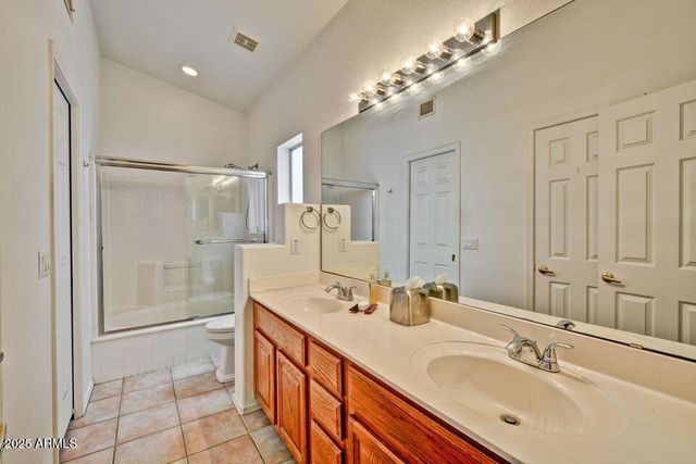 3438 E ROCKWOOD Drive, Phoenix, AZ 85050
