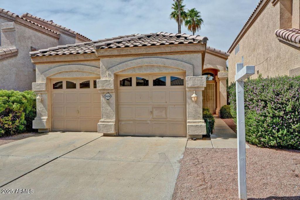 3438 E ROCKWOOD Drive, Phoenix, AZ 85050
