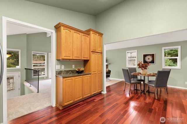 17637 162nd Place SE, Renton, WA 98058