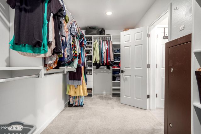 17652 W STRAIGHT ARROW Lane, Surprise, AZ 85387