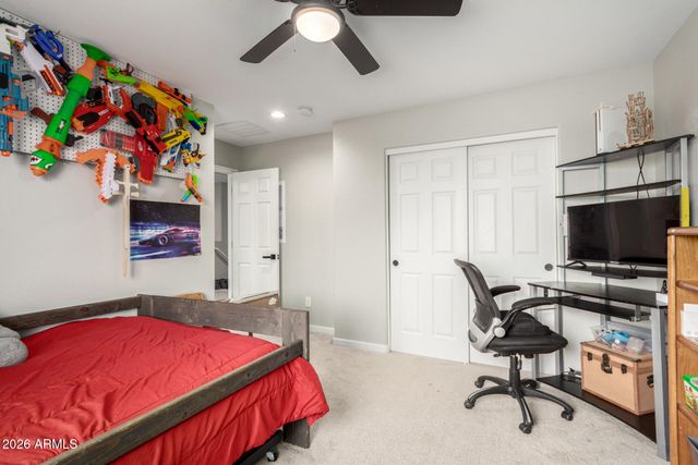 17652 W STRAIGHT ARROW Lane, Surprise, AZ 85387