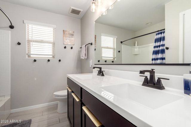 17652 W STRAIGHT ARROW Lane, Surprise, AZ 85387