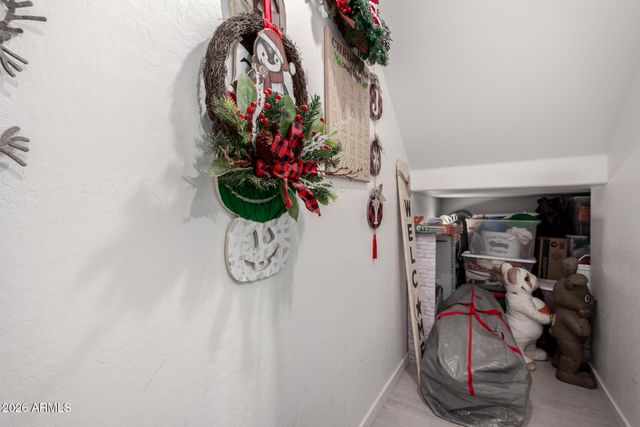 17652 W STRAIGHT ARROW Lane, Surprise, AZ 85387