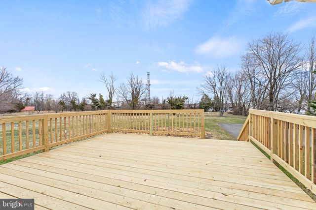 2915 N ROLLING RD, Windsor Mill, MD 21244