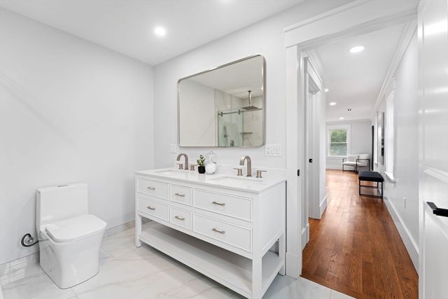 434 Sumner St, Stoughton, MA 02072