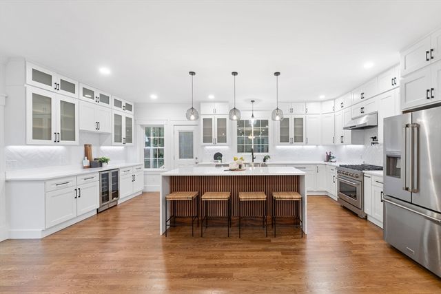 434 Sumner St, Stoughton, MA 02072