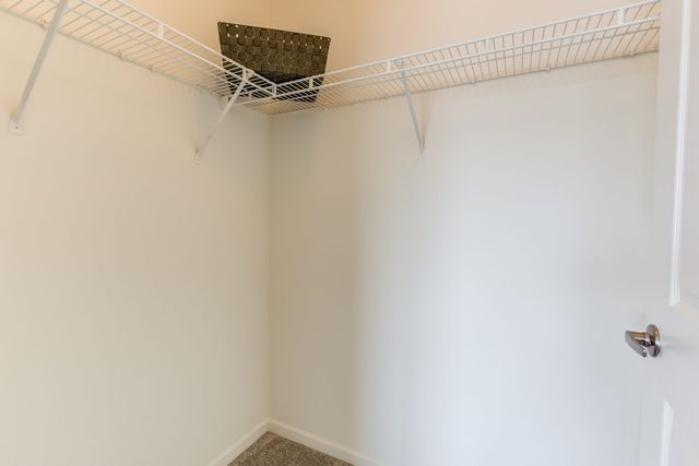 406 Mozart Court 406, Wheaton, IL 60189