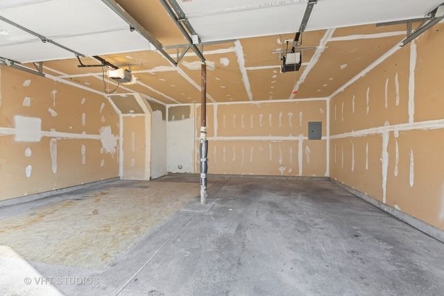 406 Mozart Court 406, Wheaton, IL 60189