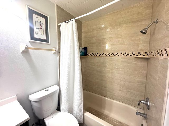 2544 WOODGATE BOULEVARD 204, Orlando, FL 32822