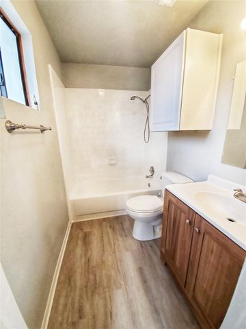 5 Top Flite Lane, Trinity, TX 75862