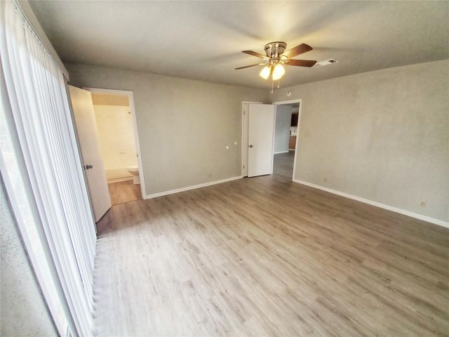 5 Top Flite Lane, Trinity, TX 75862