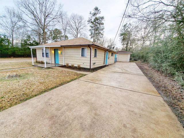 5 Top Flite Lane, Trinity, TX 75862