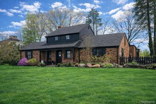 44451 Harmony Lane, Van Buren Charter Township, MI 48111