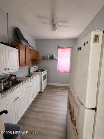 1556 UNION Street W, Jacksonville, FL 32209