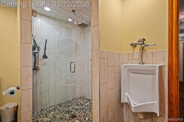 3337 Alco Drive, Waterford, MI 48329