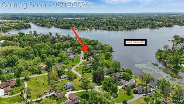 3337 Alco Drive, Waterford, MI 48329