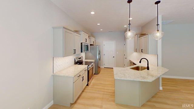 230 Vine Street, Delphi, IN 46923