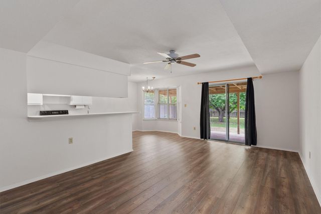 716 Northern TRL, Leander, TX 78641