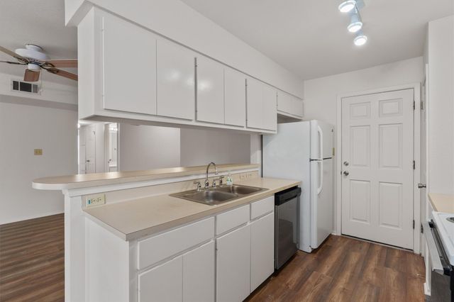 716 Northern TRL, Leander, TX 78641